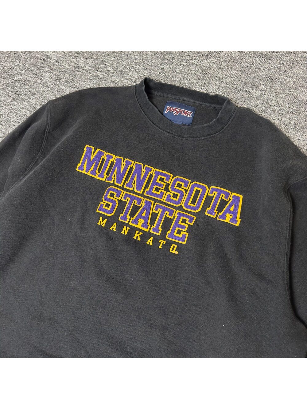 Jansport Minnesota State Mankato Crewneck XL Black Classic